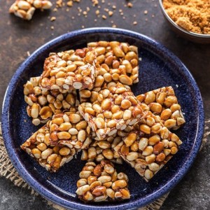 Peanut chikki